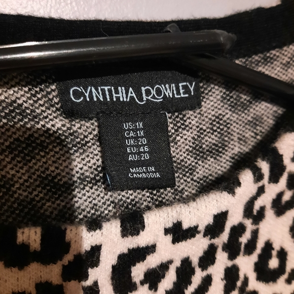 Cynthia Rowley leopard print sweater - Picture 2 of 2